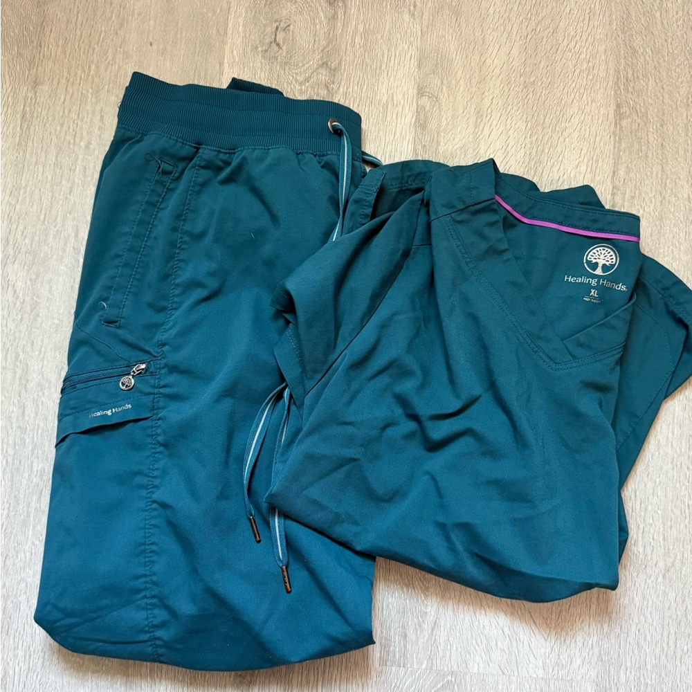 Healing Hands Ocean Blue Scrub Set